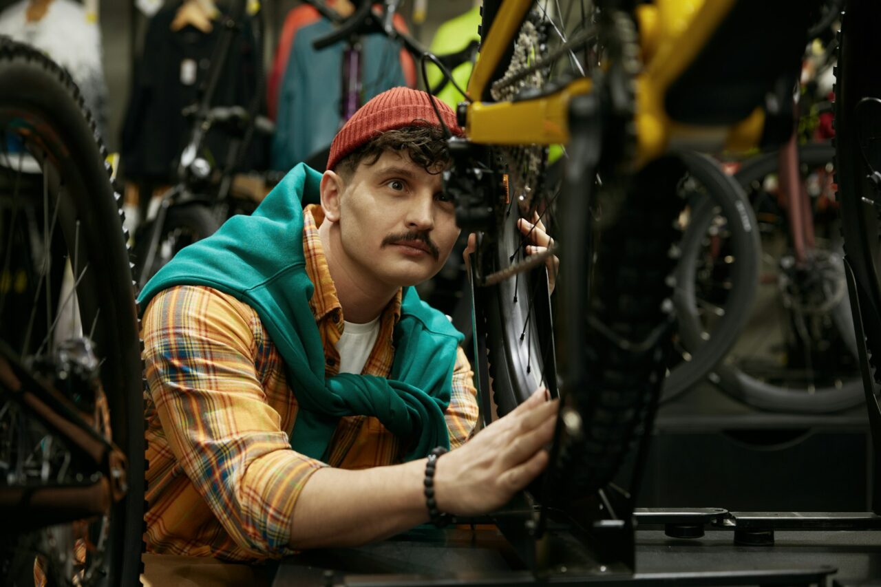 Guía de compras de verano para ciclistas de montaña principiantes.